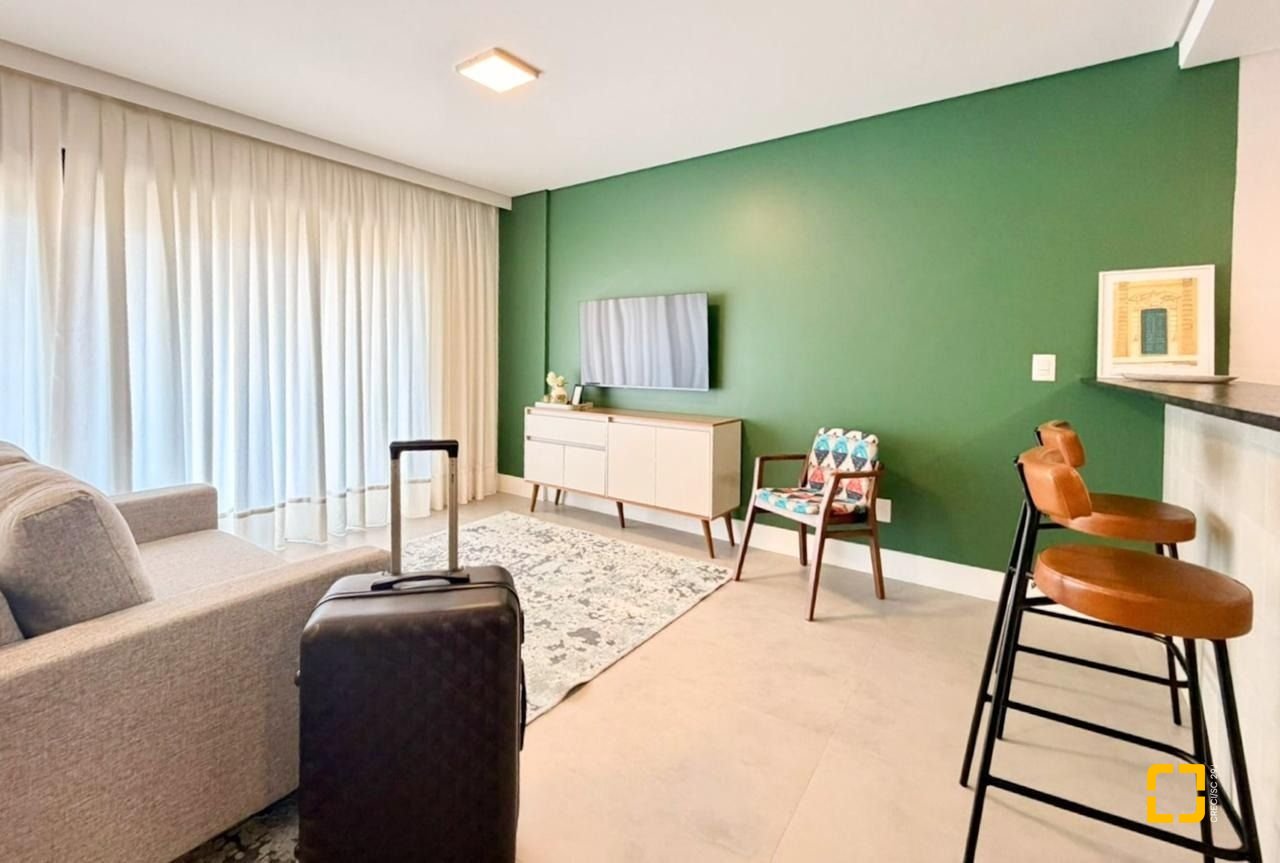 Studio com 49m², 1 quarto, 1 garagem, no bairro Monte Verde em Florianópolis