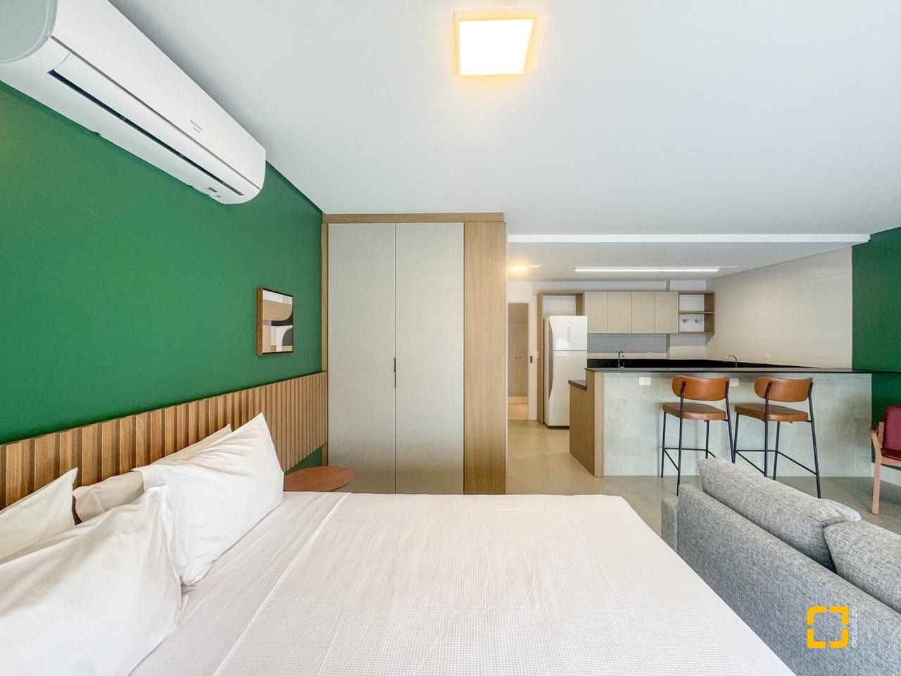 Studio com 48m², 1 quarto, 1 garagem, no bairro Monte Verde em Florianópolis