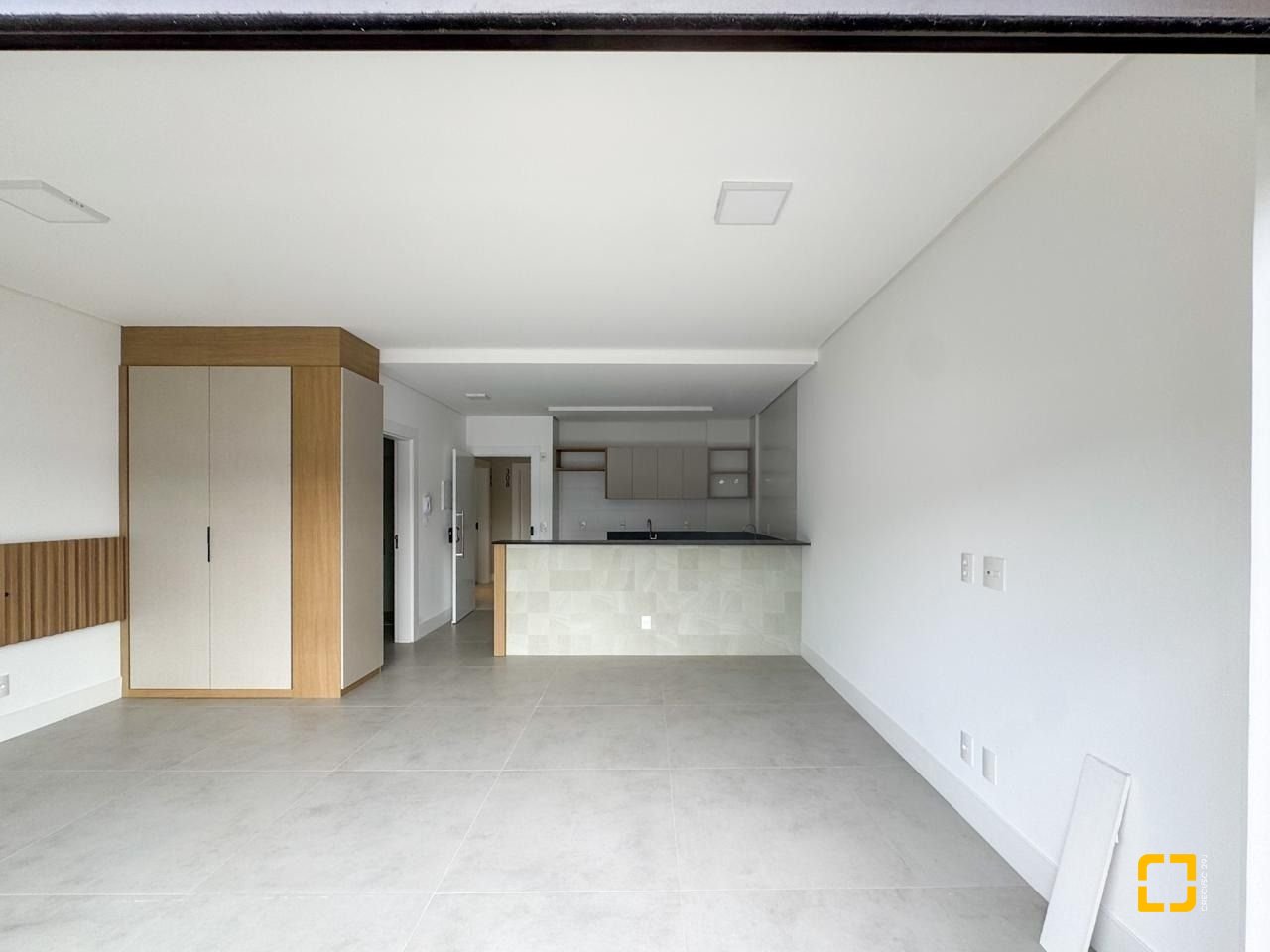 Studio com 44m², 1 quarto, 1 garagem, no bairro Monte Verde em Florianópolis