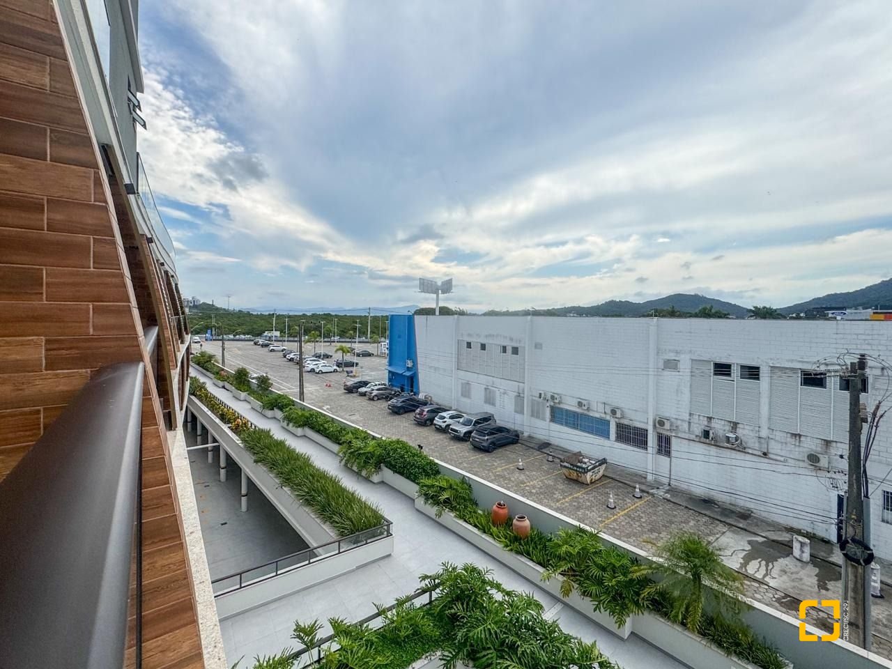 Studio com 44m², 1 quarto, 1 garagem, no bairro Monte Verde em Florianópolis