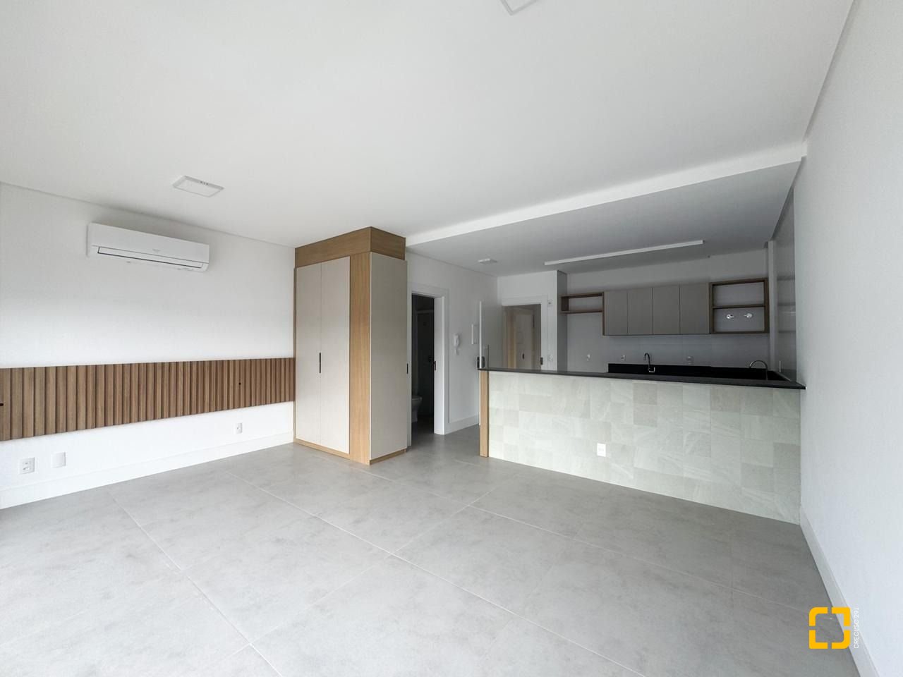 Studio com 44m², 1 quarto, 1 garagem, no bairro Monte Verde em Florianópolis