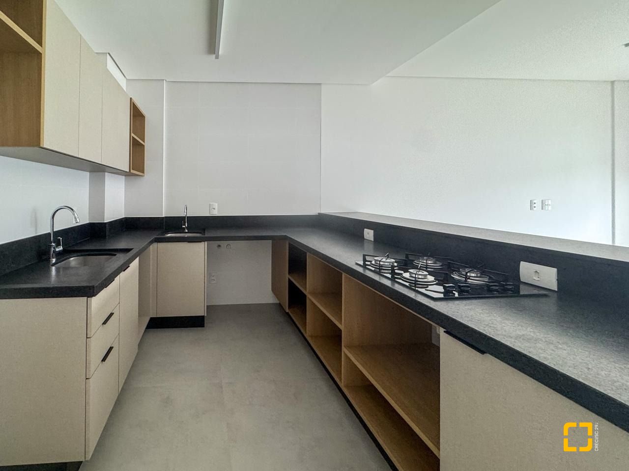 Studio com 44m², 1 quarto, 1 garagem, no bairro Monte Verde em Florianópolis