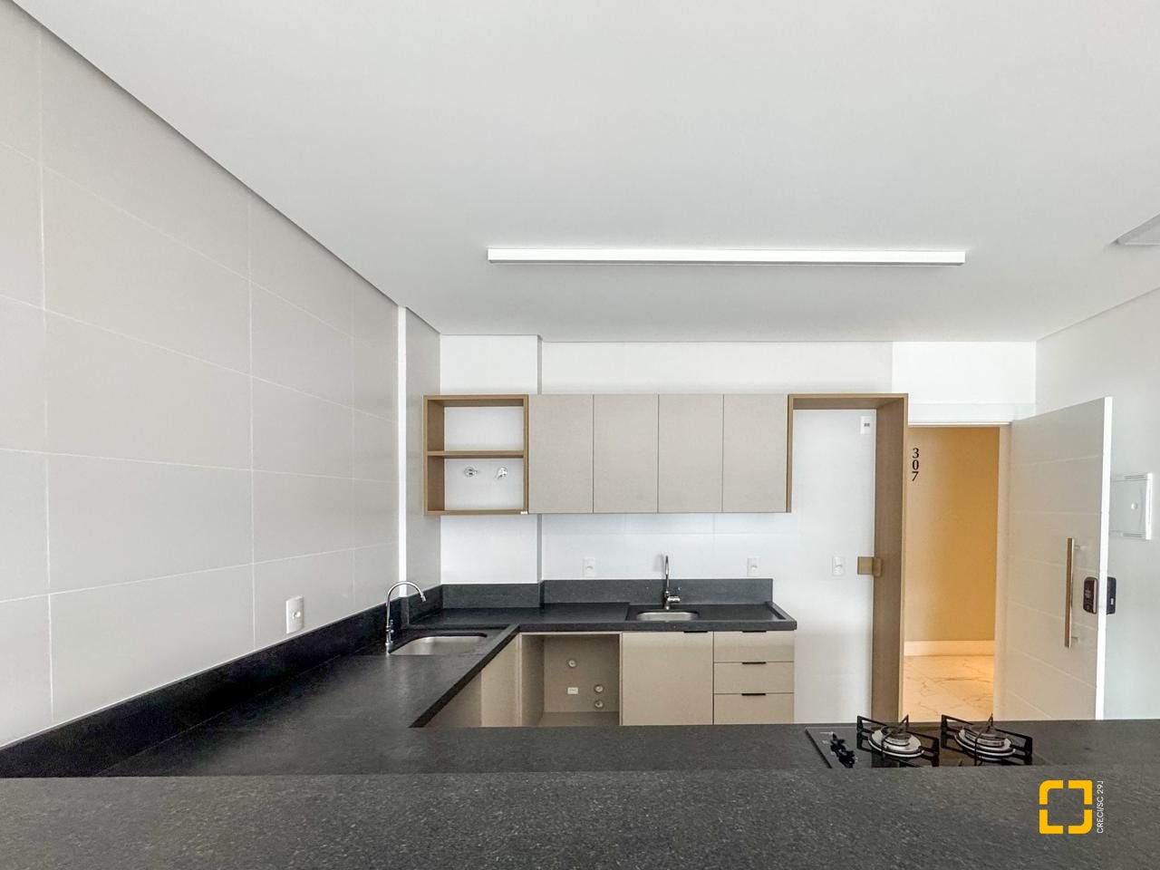 Studio com 46m², 1 quarto, 1 garagem, no bairro Monte Verde em Florianópolis