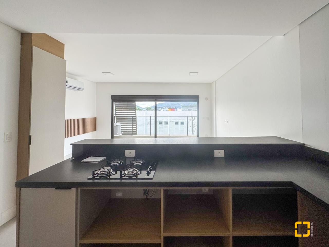 Studio com 46m², 1 quarto, 1 garagem, no bairro Monte Verde em Florianópolis