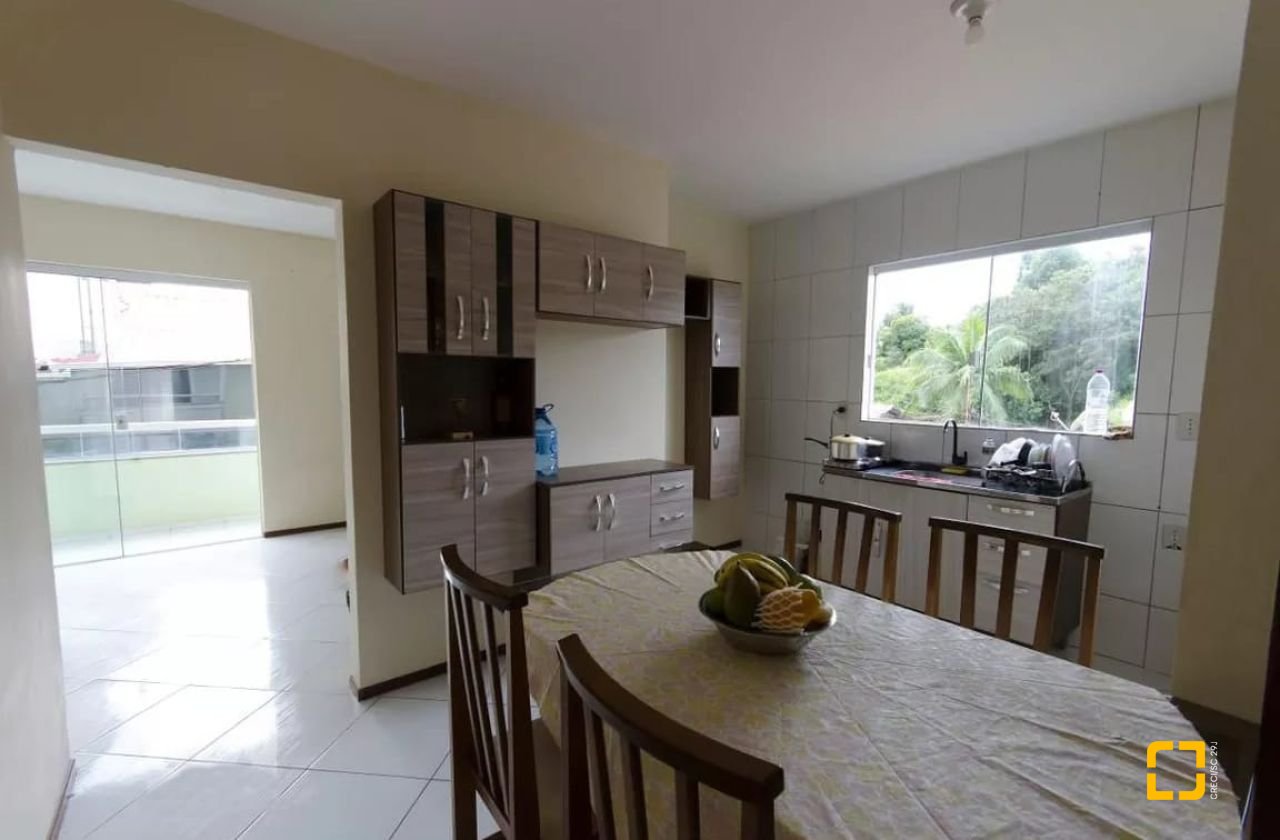Apartamento com 70m², 2 quartos (sendo 1 suíte), 1 garagem, no bairro Ingleses em Florianópolis