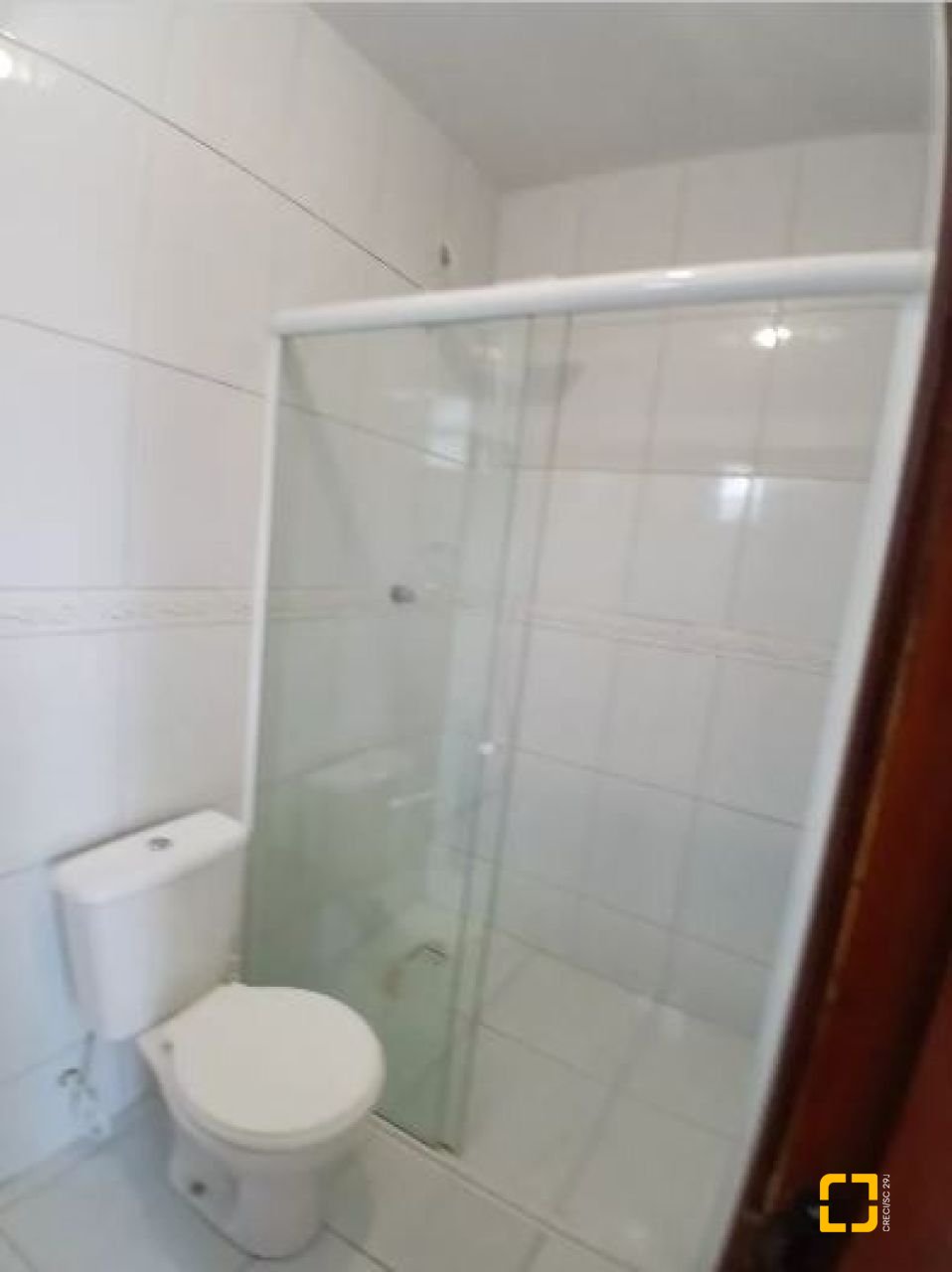 Apartamento com 70m², 2 quartos (sendo 1 suíte), 1 garagem, no bairro Ingleses em Florianópolis