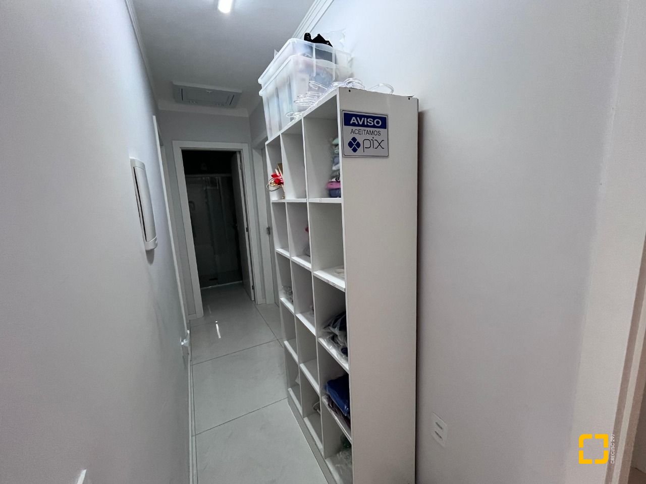 Casa com 220m², 5 garagens, no bairro Abraão em Florianópolis