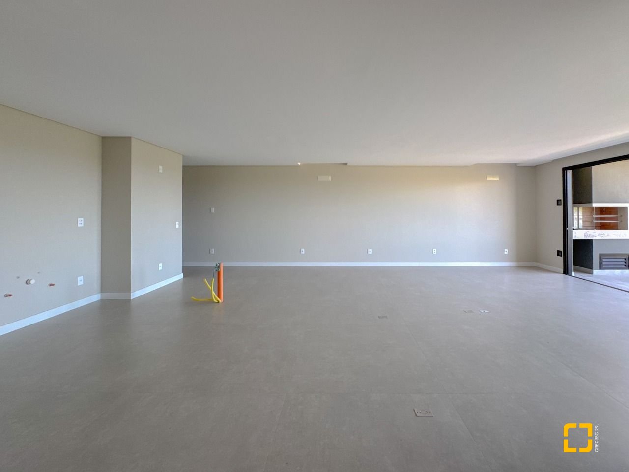 Apartamento com 148m², 6 quartos (sendo 3 suítes), 2 garagens, no bairro Jurerê em Florianópolis