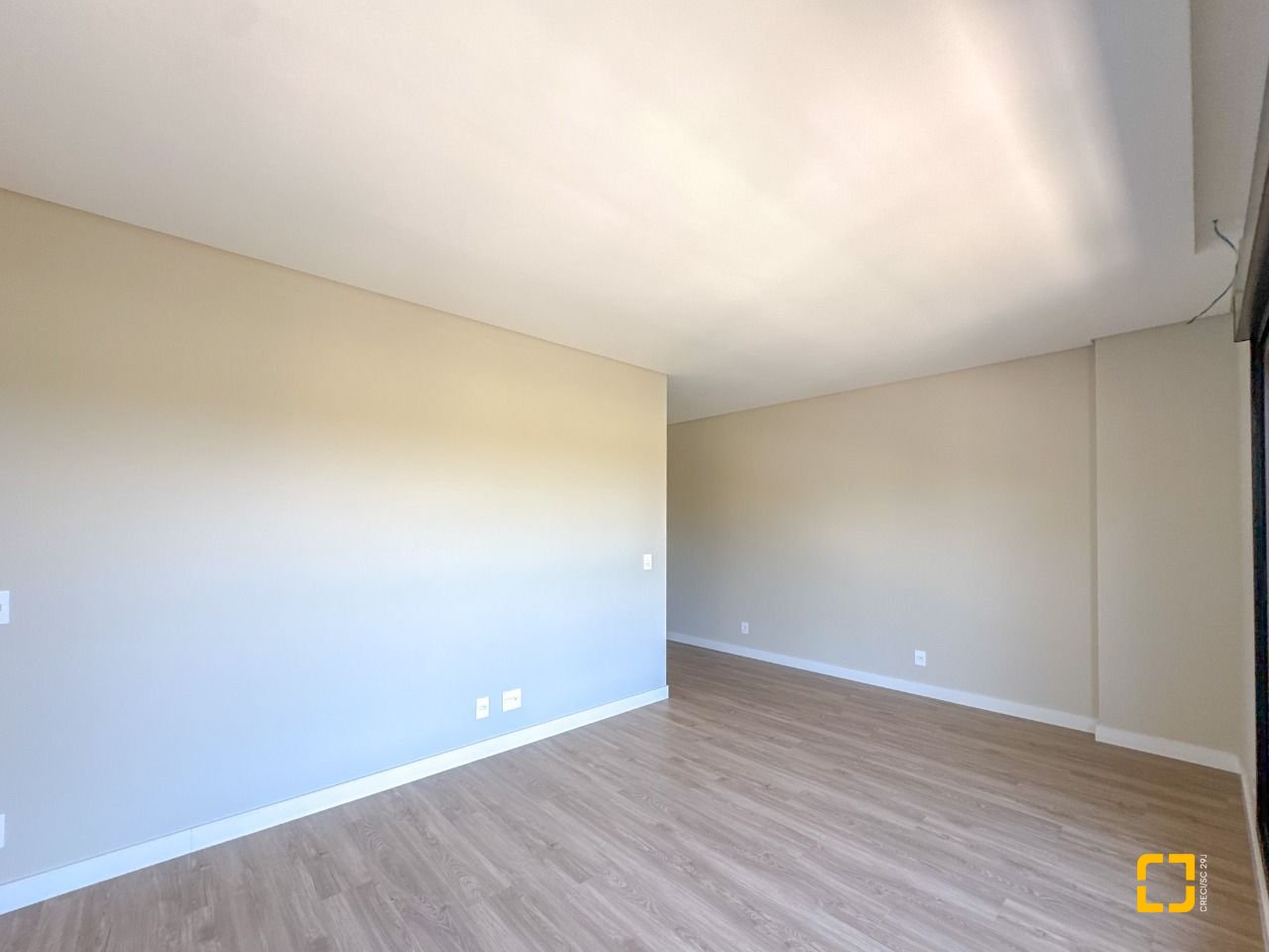 Apartamento com 148m², 6 quartos (sendo 3 suítes), 2 garagens, no bairro Jurerê em Florianópolis