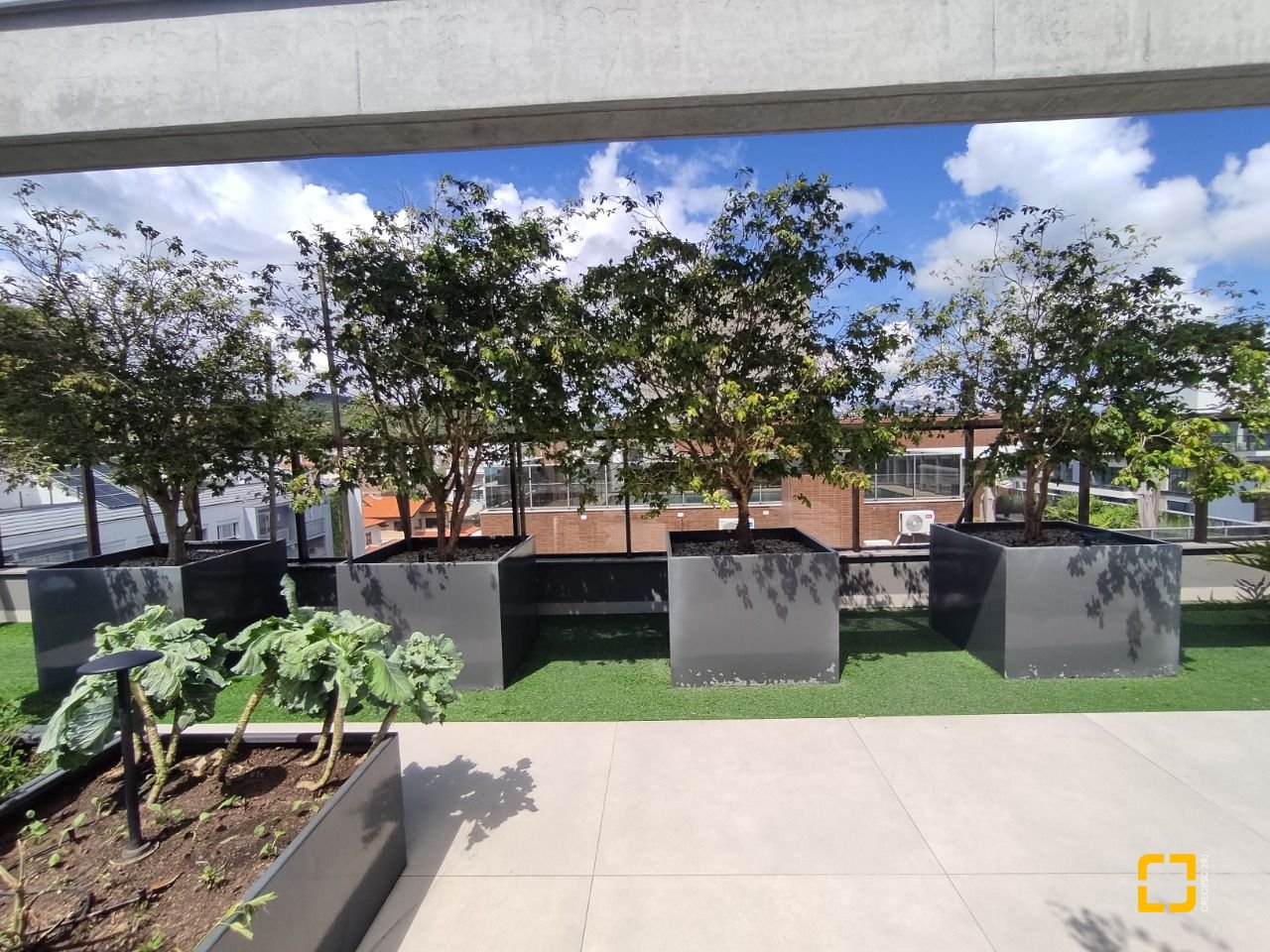 Apartamento com 148m², 6 quartos (sendo 3 suítes), 2 garagens, no bairro Jurerê em Florianópolis