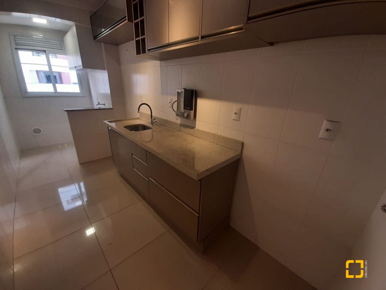 Apartamento com 105m², 2 quartos, 1 garagem, no bairro Barreiros em São José