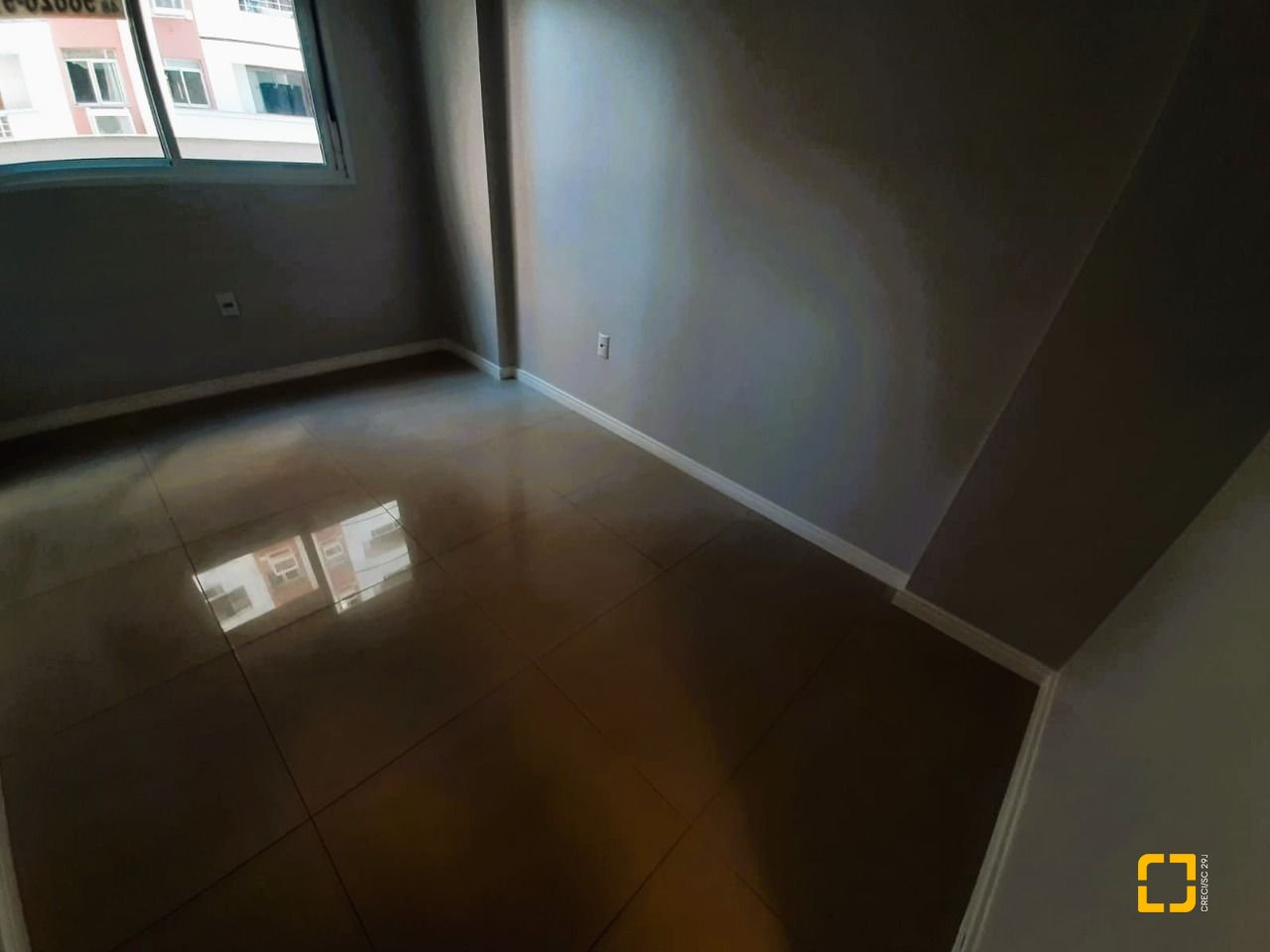 Apartamento com 105m², 2 quartos, 1 garagem, no bairro Barreiros em São José