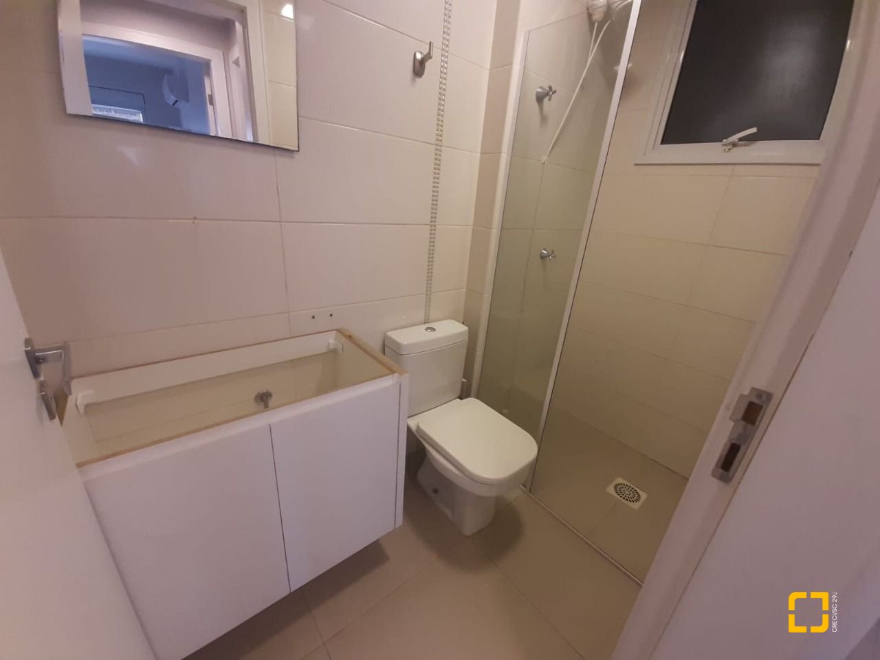 Apartamento com 105m², 2 quartos, 1 garagem, no bairro Barreiros em São José