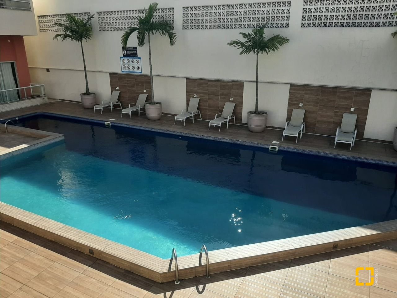 Apartamento com 105m², 2 quartos, 1 garagem, no bairro Barreiros em São José