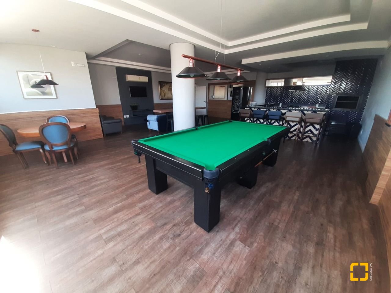 Apartamento com 105m², 2 quartos, 1 garagem, no bairro Barreiros em São José