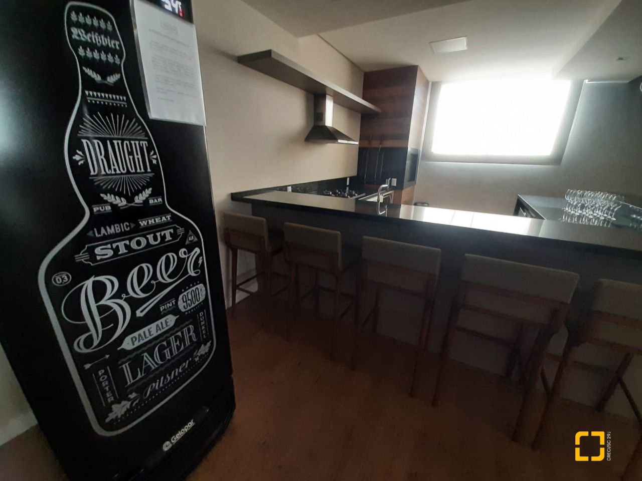 Apartamento com 105m², 2 quartos, 1 garagem, no bairro Barreiros em São José