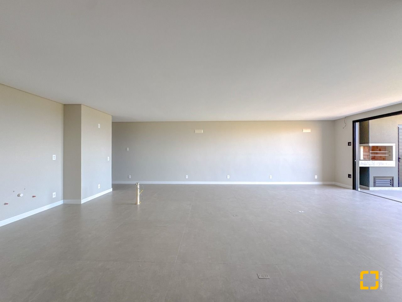 Apartamento com 148m², 6 quartos (sendo 3 suítes), 2 garagens, no bairro Jurerê em Florianópolis