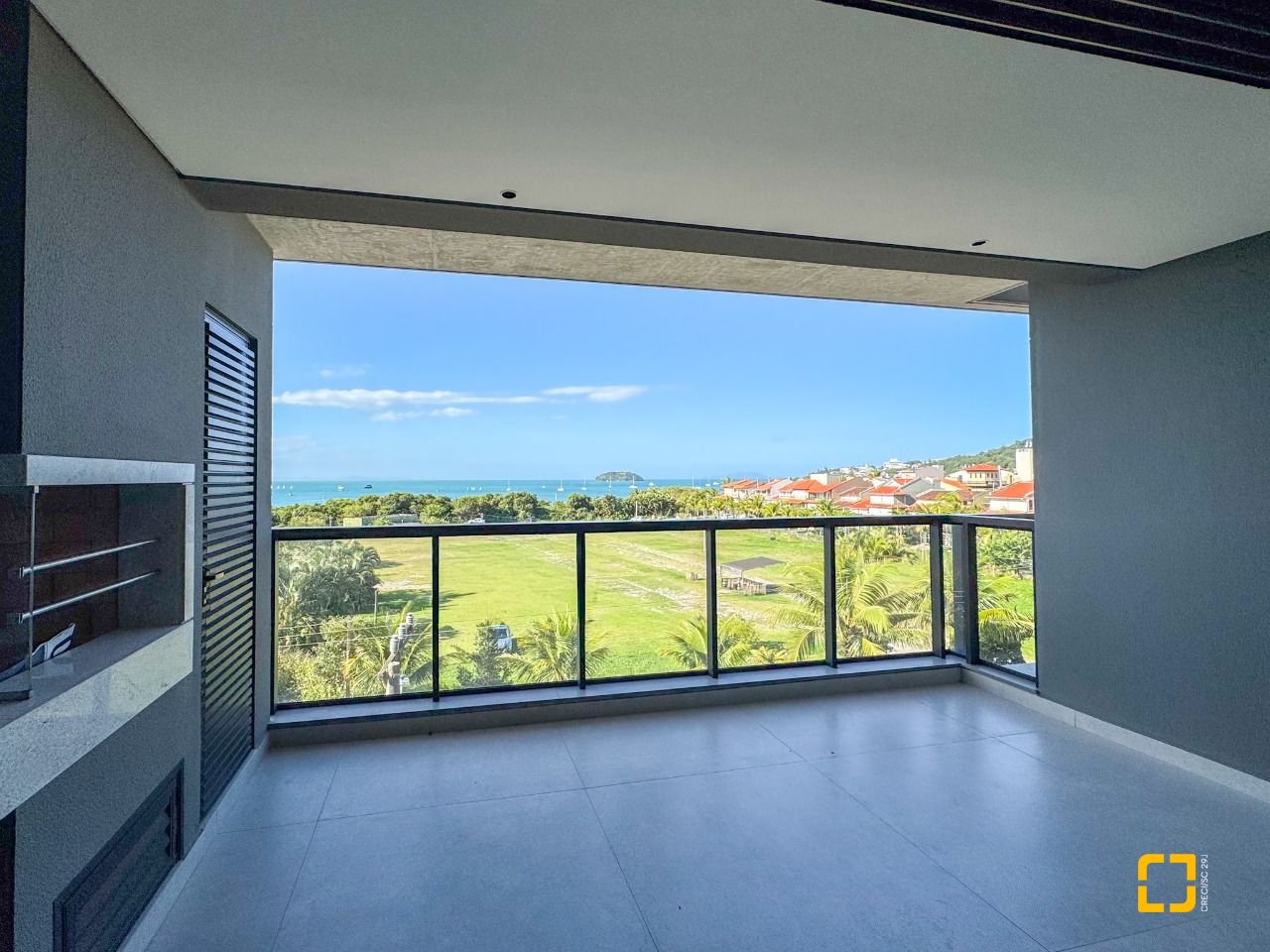 Apartamento com 148m², 6 quartos (sendo 3 suítes), 2 garagens, no bairro Jurerê em Florianópolis