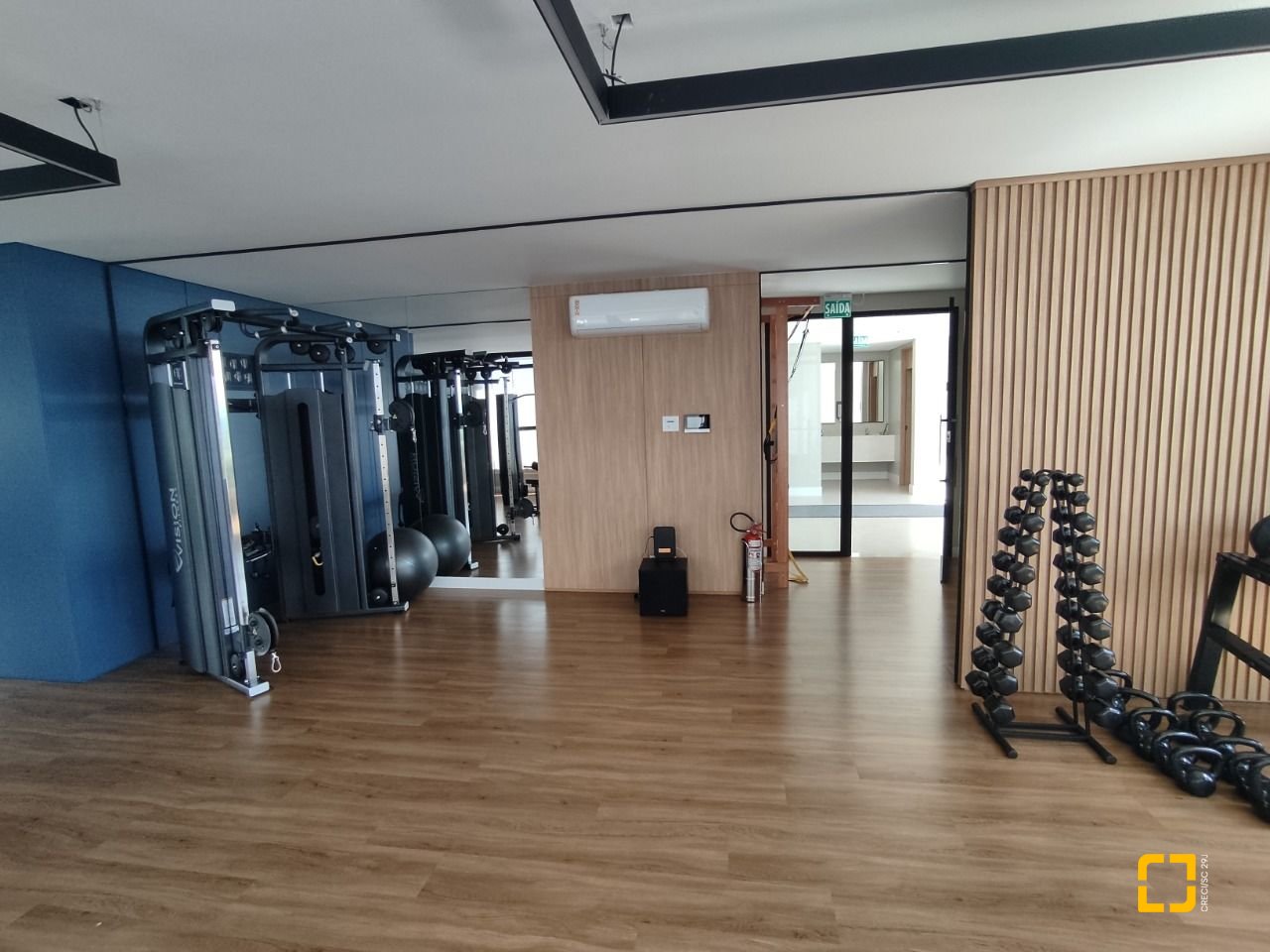 Apartamento com 148m², 6 quartos (sendo 3 suítes), 2 garagens, no bairro Jurerê em Florianópolis