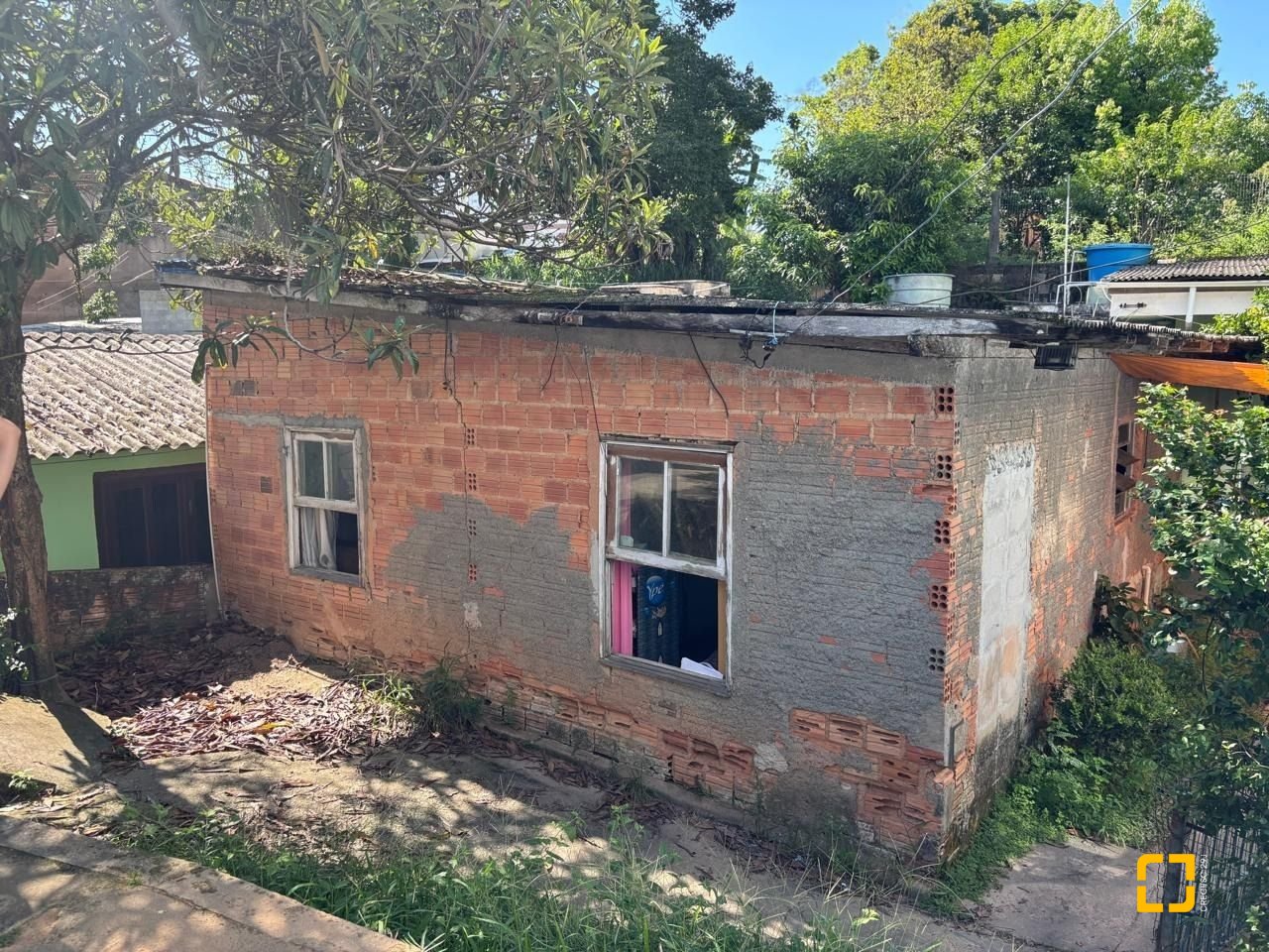 Terreno com 593m², no bairro Capoeiras em Florianópolis
