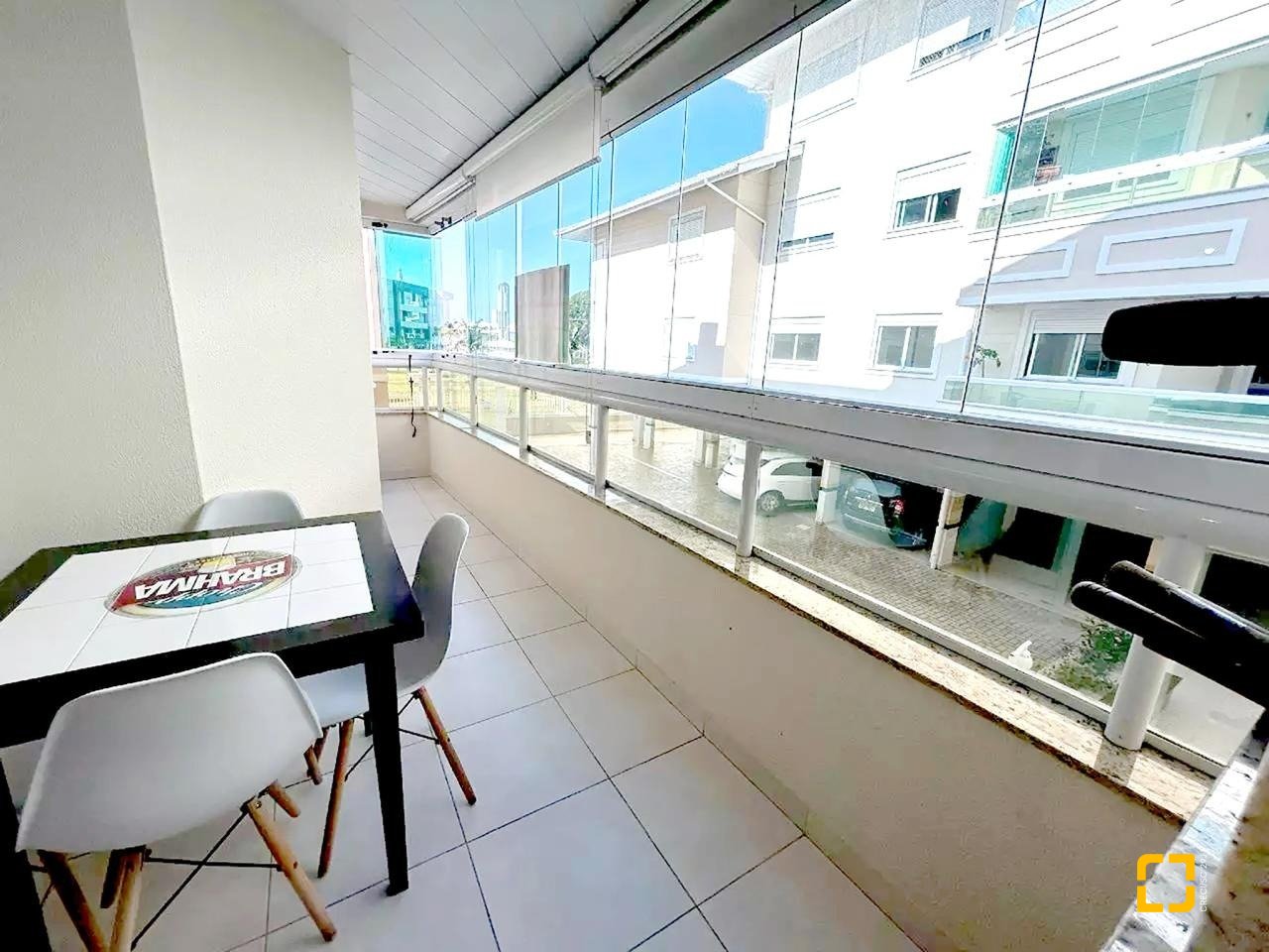 Apartamento com 116m², 4 quartos (sendo 1 suíte), 2 garagens, no bairro Ingleses do Rio Vermelho em Florianópolis