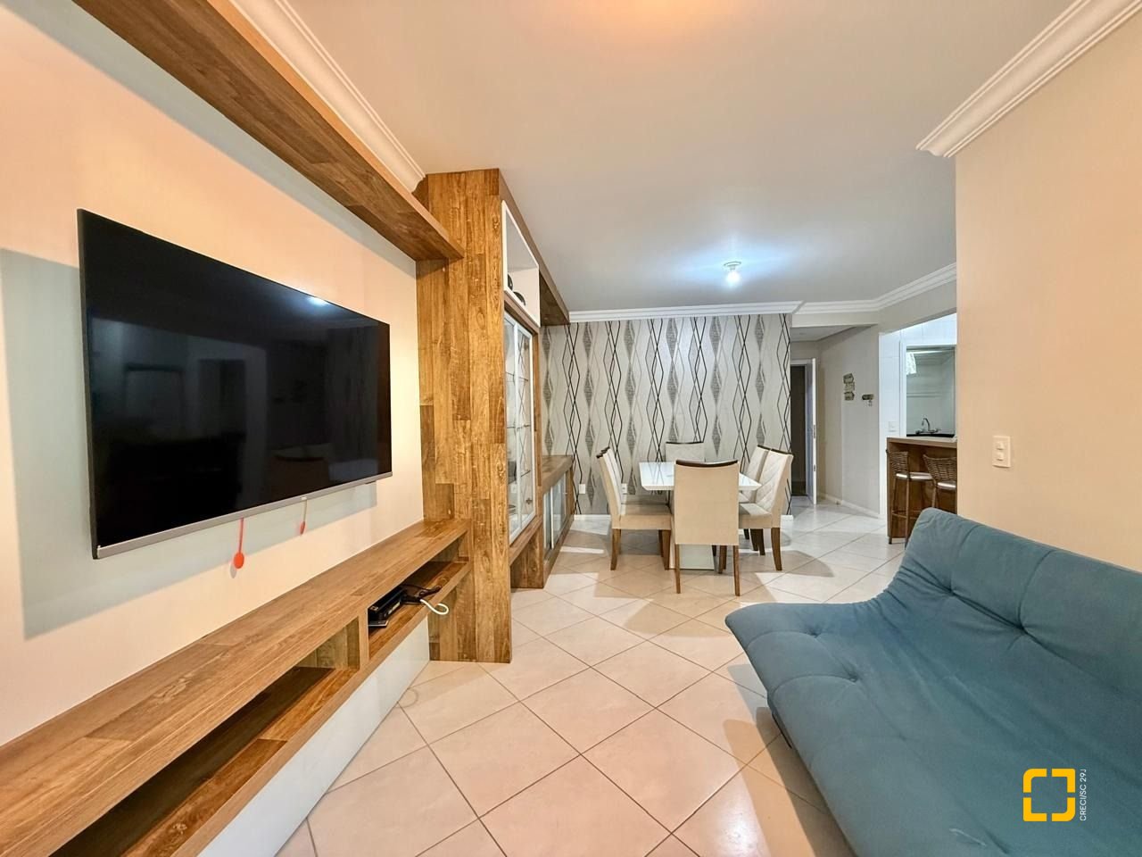 Apartamento com 116m², 4 quartos (sendo 1 suíte), 2 garagens, no bairro Ingleses do Rio Vermelho em Florianópolis