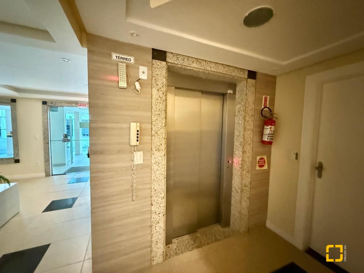 Apartamento com 116m², 4 quartos (sendo 1 suíte), 2 garagens, no bairro Ingleses do Rio Vermelho em Florianópolis