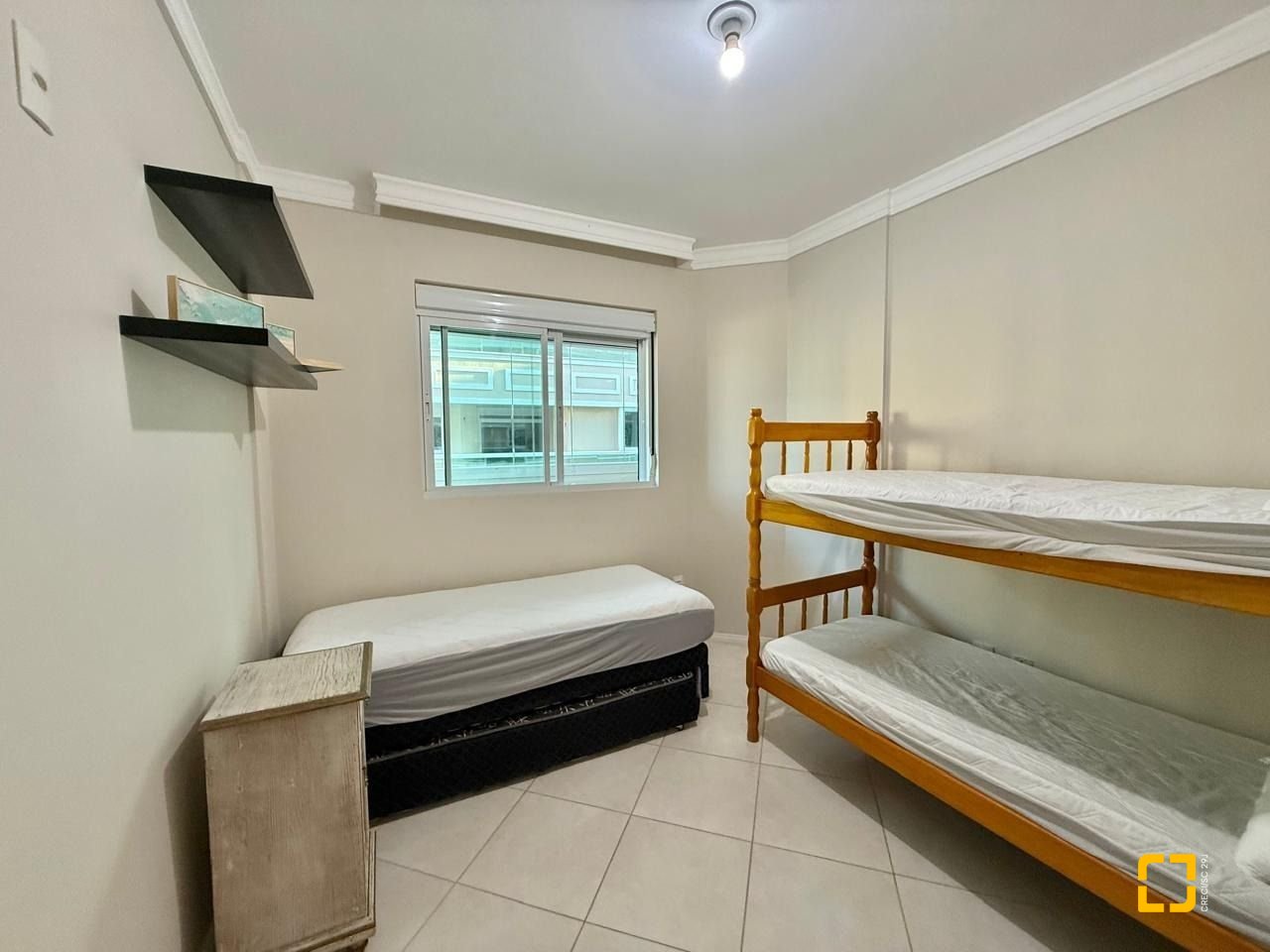 Apartamento com 116m², 4 quartos (sendo 1 suíte), 2 garagens, no bairro Ingleses do Rio Vermelho em Florianópolis
