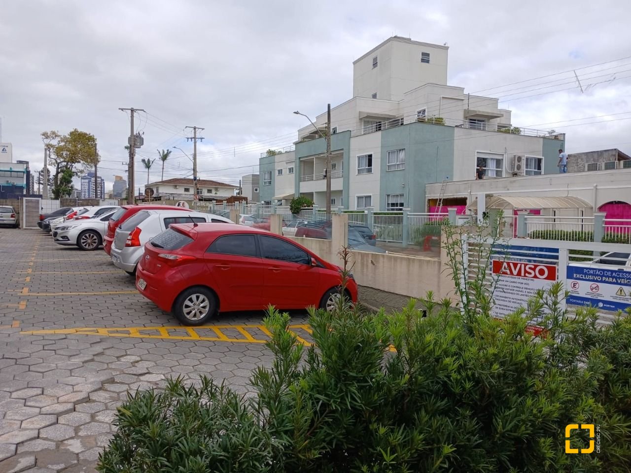 Apartamento com 58m², 2 quartos, 1 garagem, no bairro Balneário em Florianópolis
