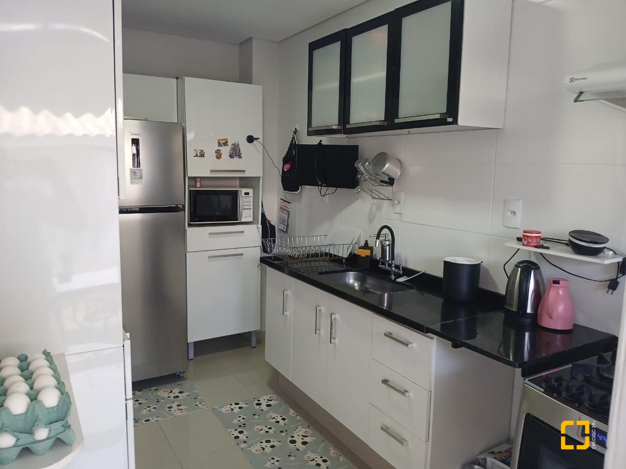 Casa com 85m², 2 quartos (sendo 2 suítes), 1 garagem, no bairro Serraria em São José