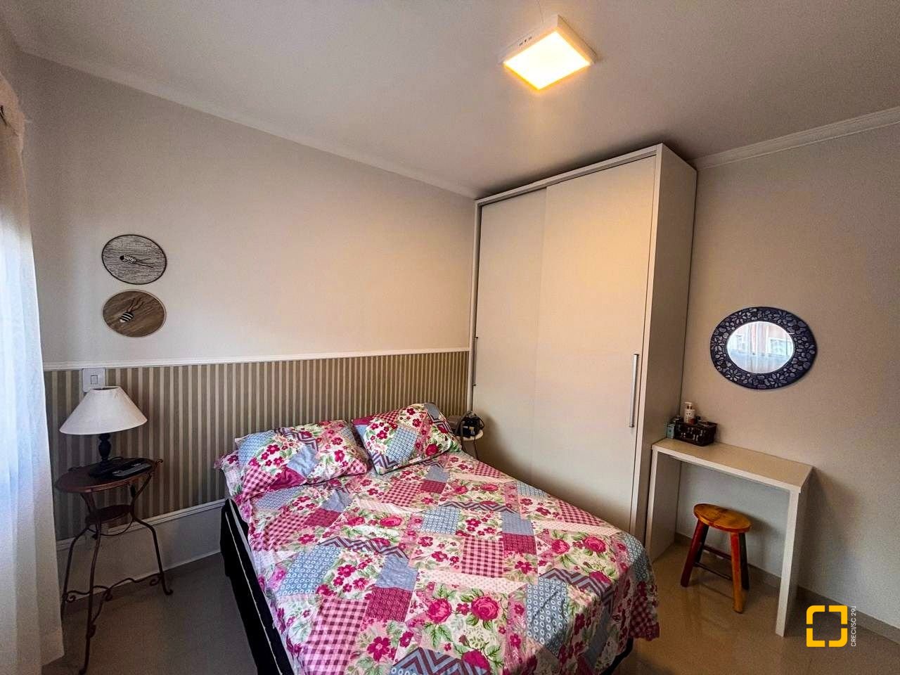 Apartamento com 84m², 3 quartos (sendo 1 suíte), 2 garagens, no bairro Ingleses em Florianopolis