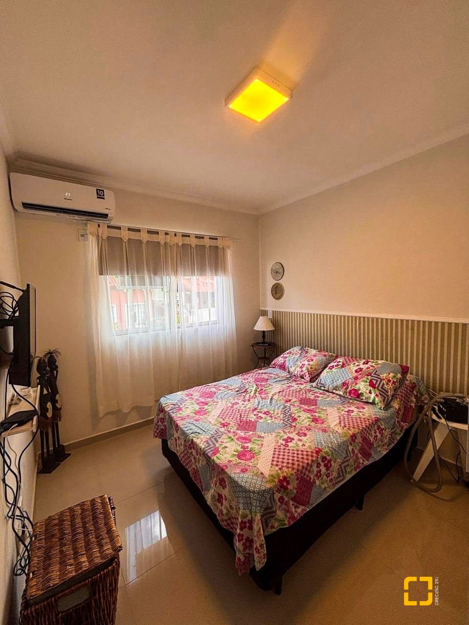 Apartamento com 84m², 3 quartos (sendo 1 suíte), 2 garagens, no bairro Ingleses em Florianopolis