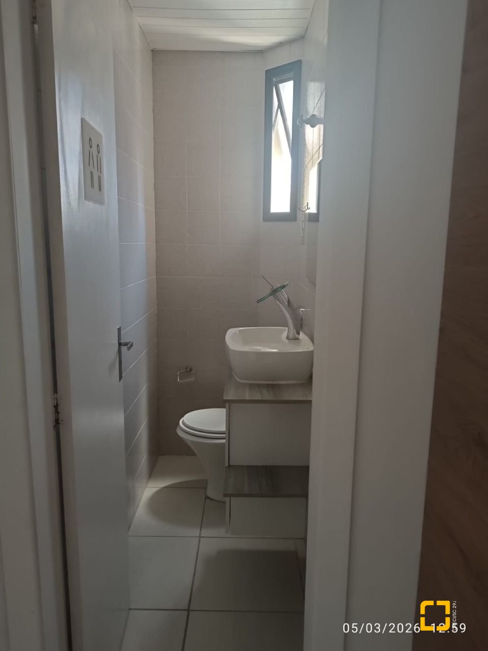 Sala com 32m², no bairro Centro em Florianópolis