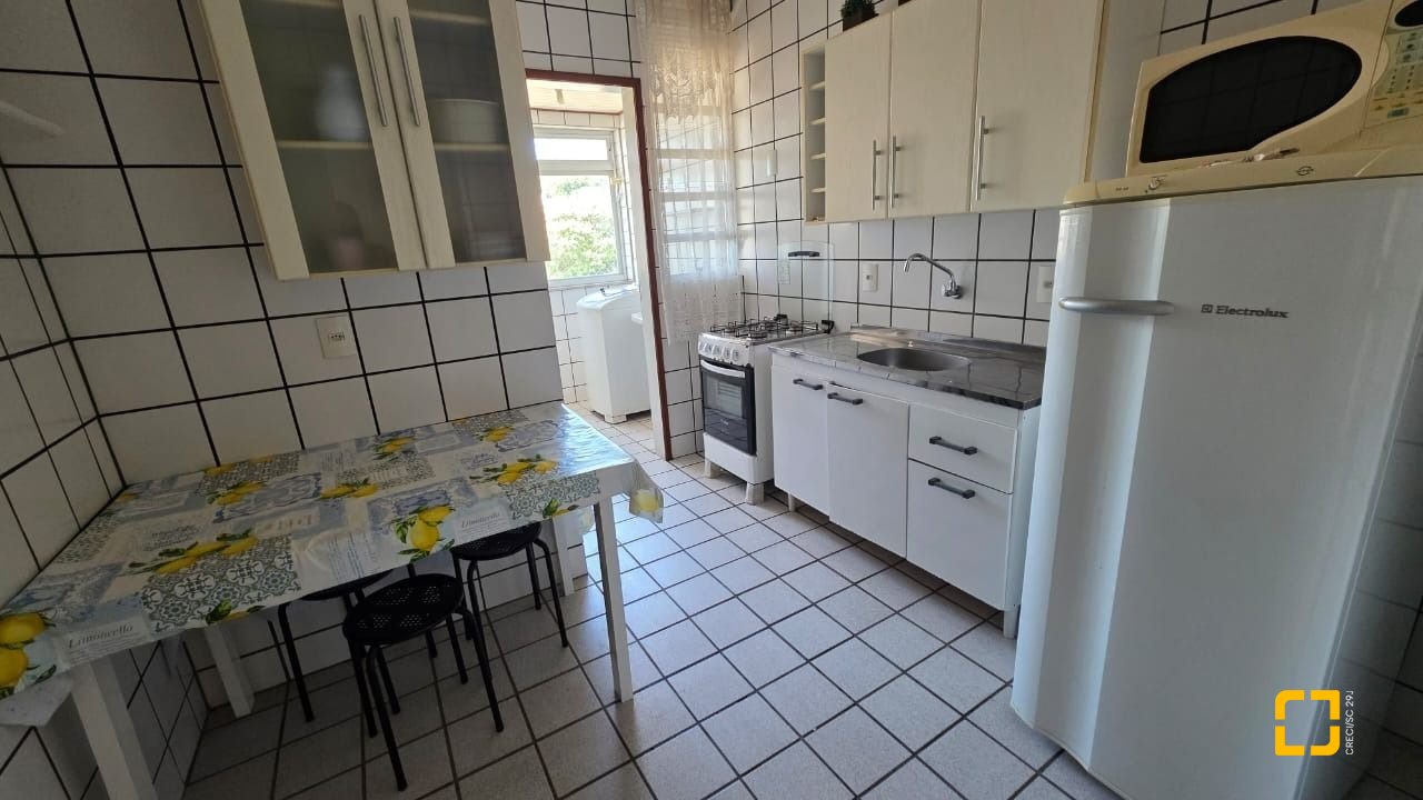 Apartamento com 63m², 2 quartos, 1 garagem, no bairro Trindade em Florianópolis