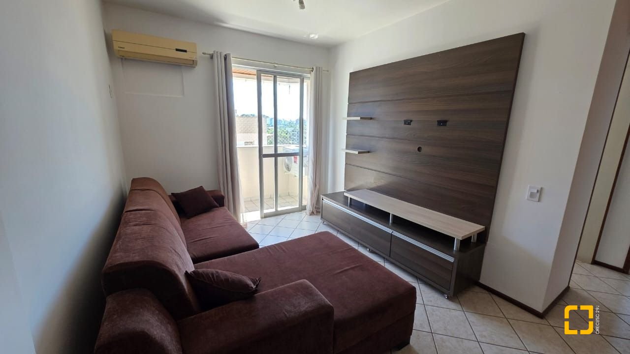 Apartamento com 63m², 2 quartos, 1 garagem, no bairro Trindade em Florianópolis