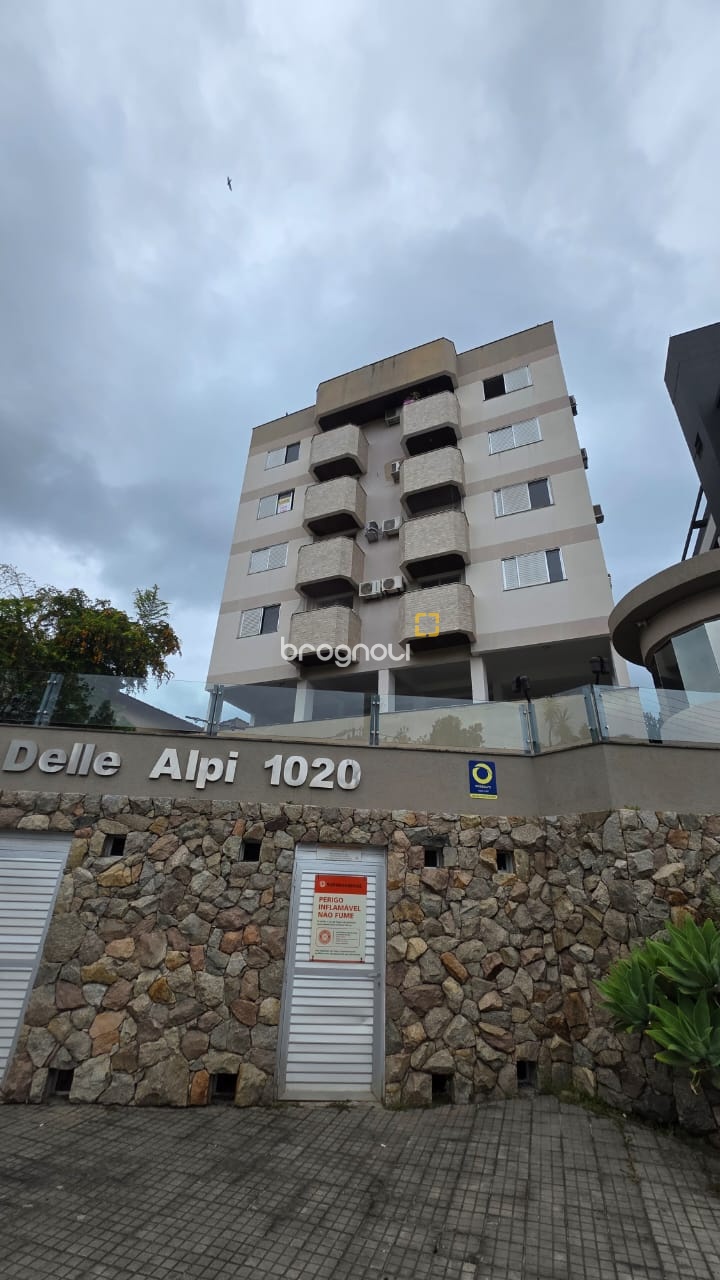 Apartamento com 63m², 2 quartos, 1 garagem, no bairro Trindade em Florianópolis