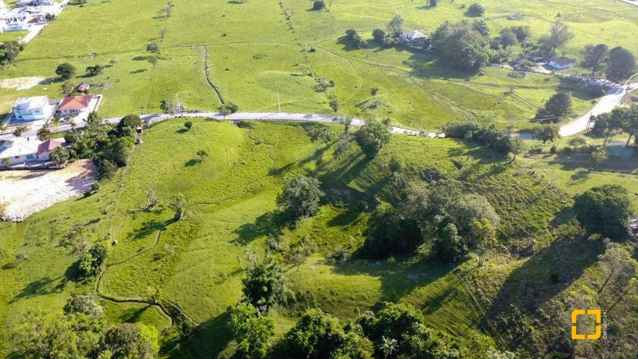 Terreno com 141947m², no bairro Forquilhas em São José