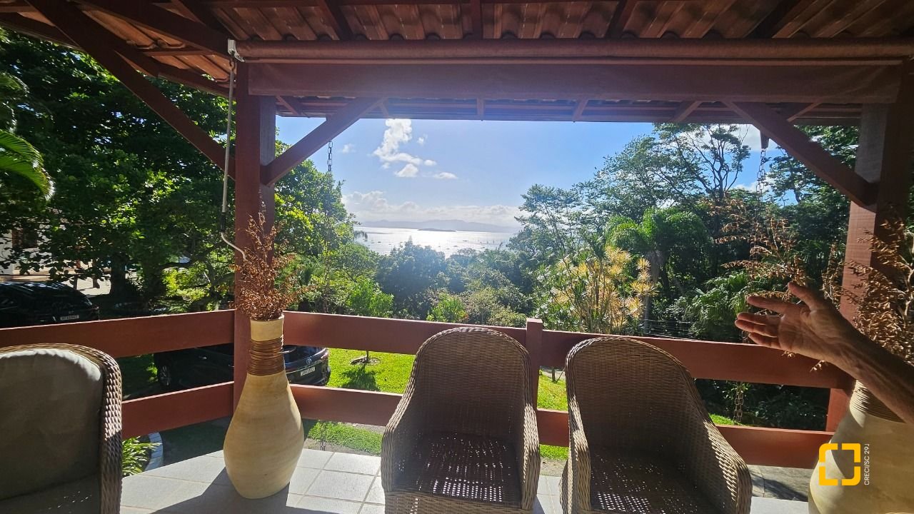 Terreno com 15581m², no bairro Santo Antônio de Lisboa em Florianópolis