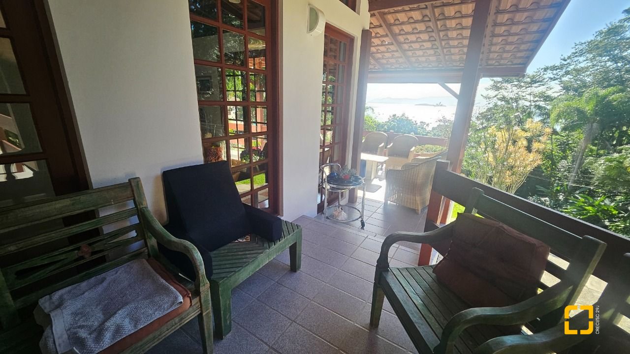 Terreno com 15581m², no bairro Santo Antônio de Lisboa em Florianópolis