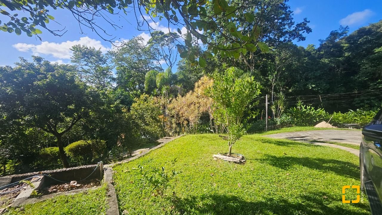 Terreno com 15581m², no bairro Santo Antônio de Lisboa em Florianópolis