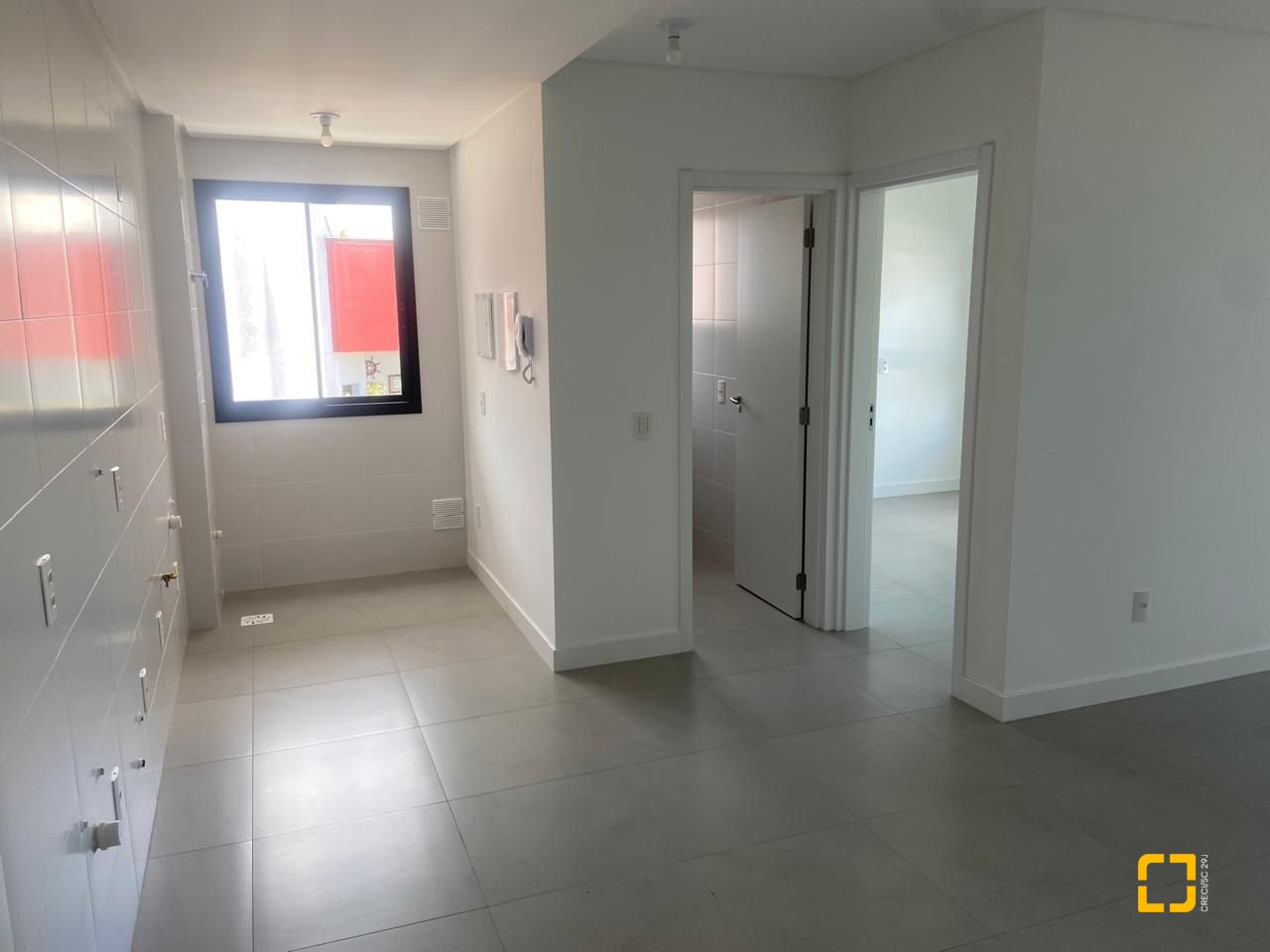Apartamento com 50m², 1 quarto, 1 garagem, no bairro Jurerê em Florianópolis