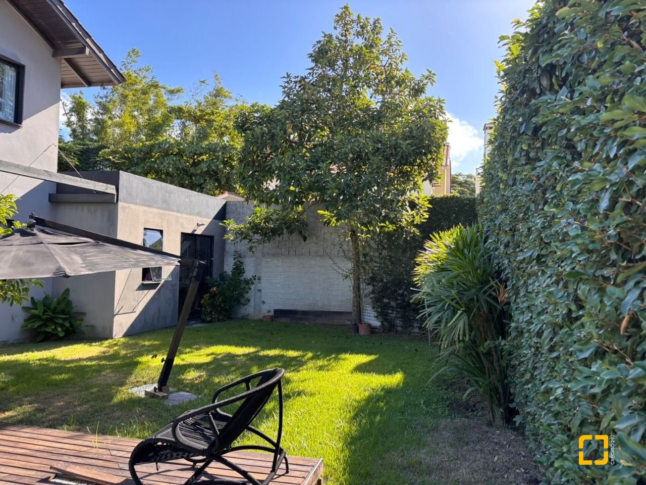Casa com 315m², 4 quartos (sendo 3 suítes), 4 garagens, no bairro Jurerê Internacional em Florianópolis