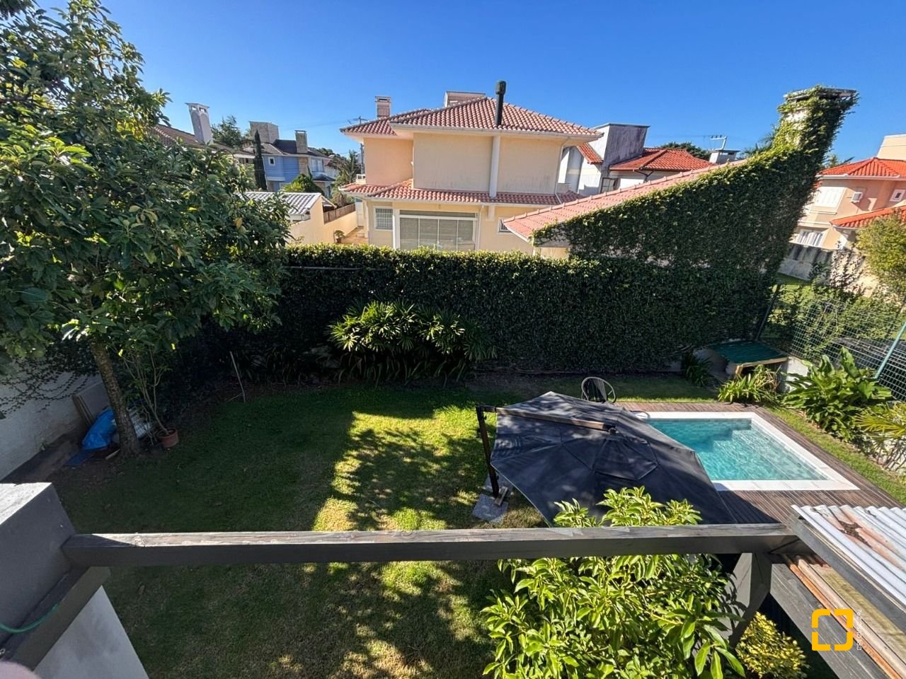 Casa com 315m², 4 quartos (sendo 3 suítes), 4 garagens, no bairro Jurerê Internacional em Florianópolis