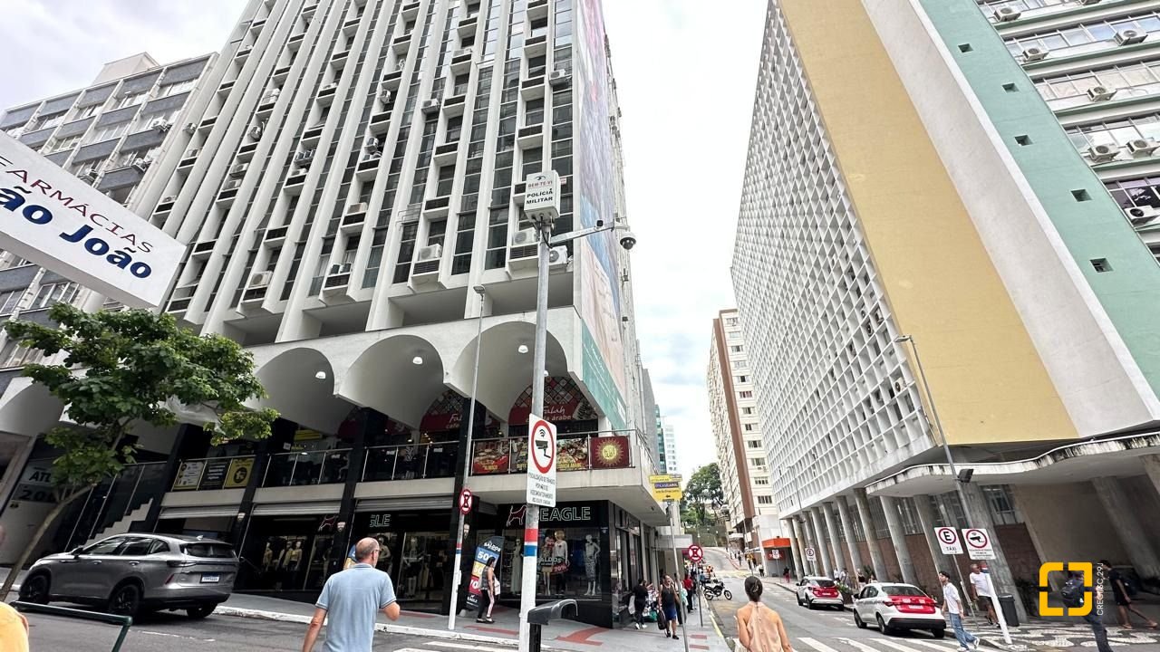 Sala com 40m², no bairro Centro em Florianópolis