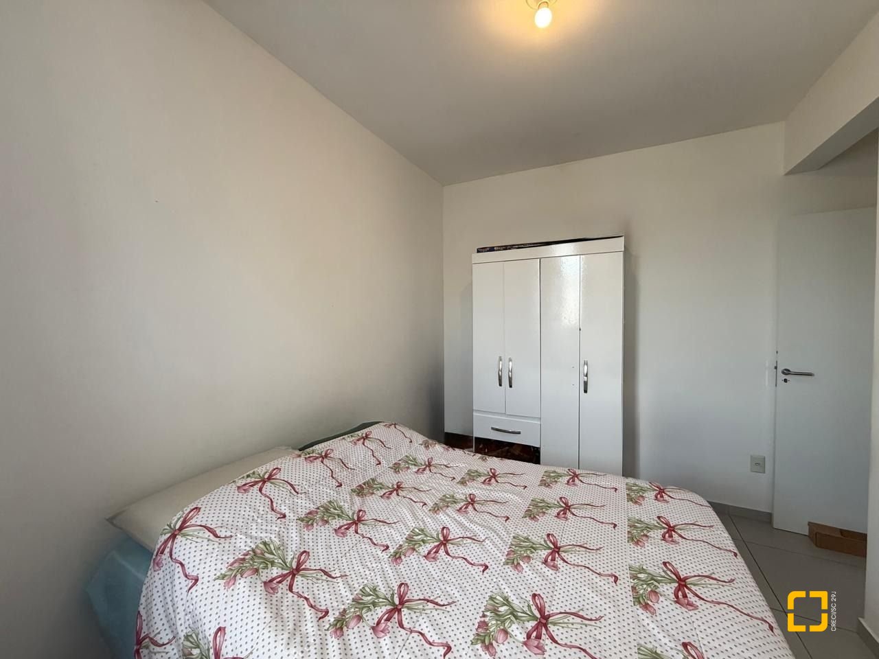 Apartamento com 66m², 2 quartos, 1 garagem, no bairro Pedra Branca em Palhoça