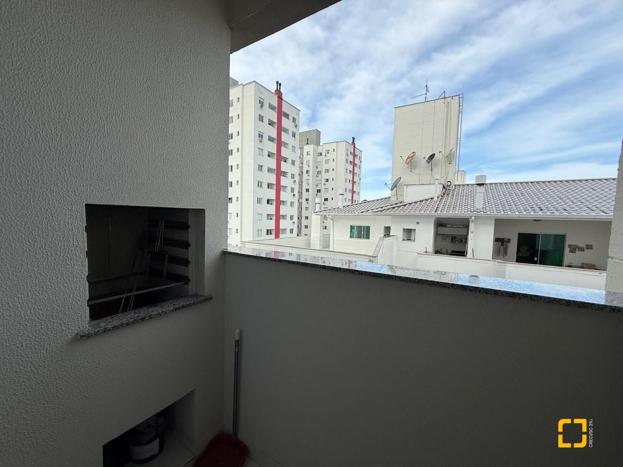 Apartamento com 66m², 2 quartos, 1 garagem, no bairro Pedra Branca em Palhoça