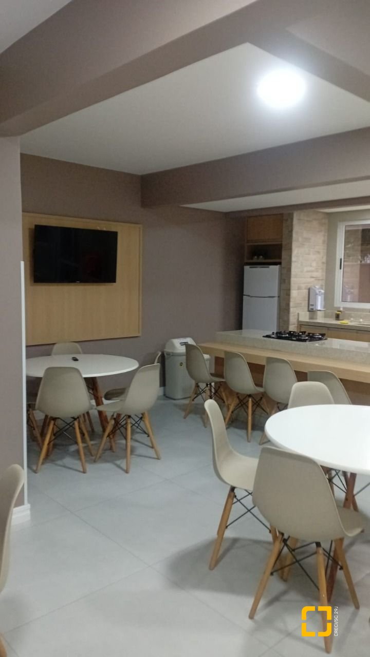 Apartamento com 66m², 2 quartos, 1 garagem, no bairro Pedra Branca em Palhoça