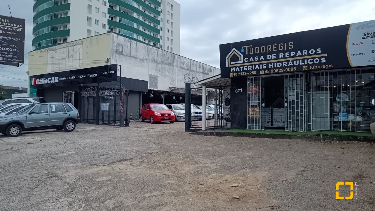 Terreno com 2425m², no bairro Ponte do Imaruim em Palhoça