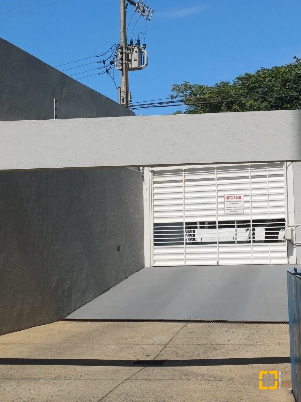 Apartamento com 92m², 3 quartos (sendo 1 suíte), 1 garagem, no bairro Canto em Florianópolis