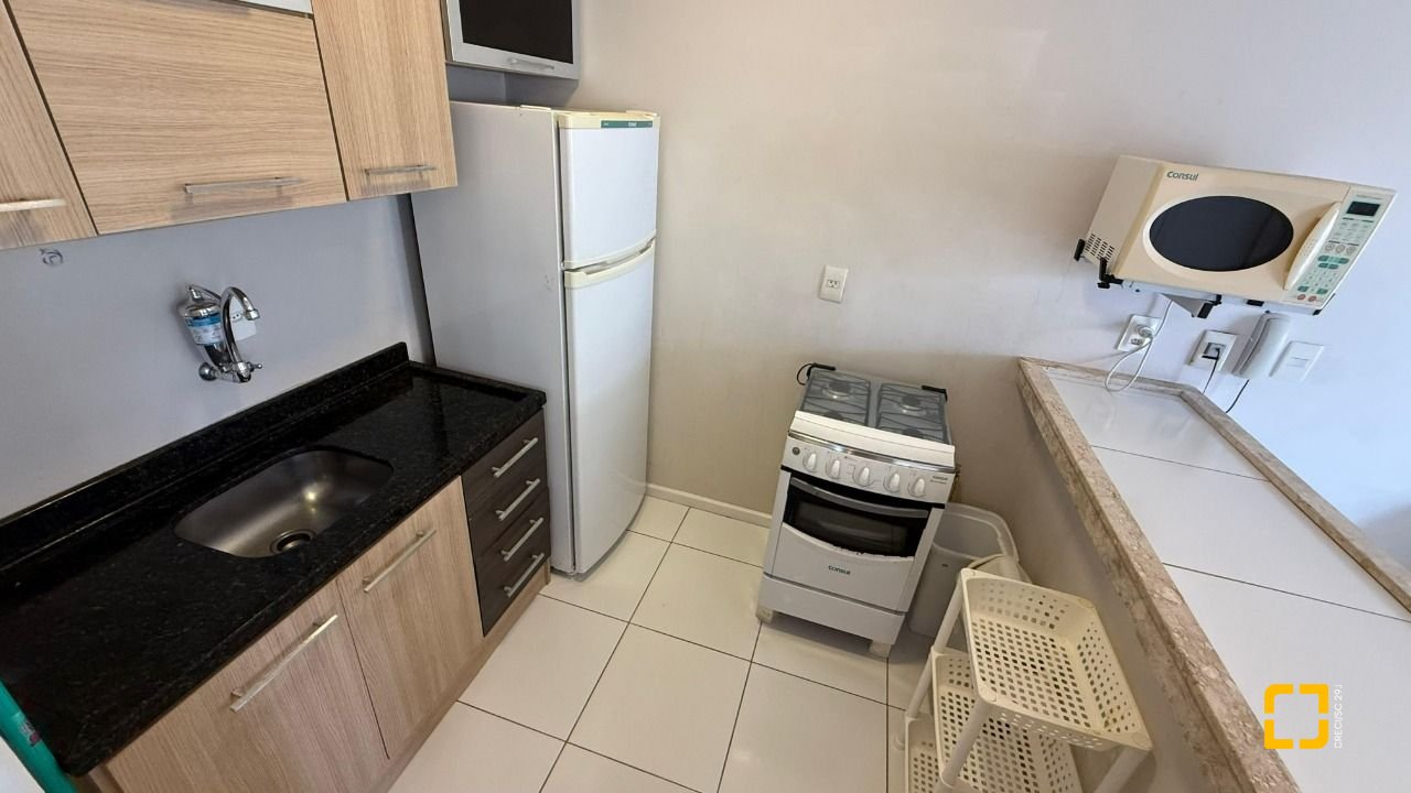 Apartamento com 42m², 1 quarto, 1 garagem, no bairro Ingleses em Florianópolis